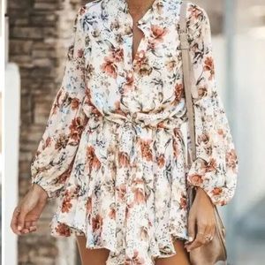 VICI Vienne Floral Balloon Sleeve Dress Size Medium